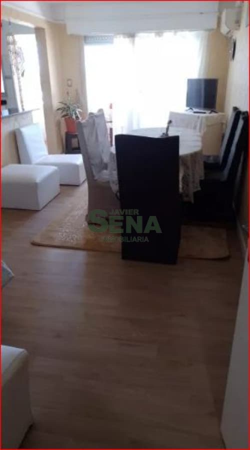 Venta de apartamento en el centro de Maldo, 3 dormi, 2 baños, buen edificio.