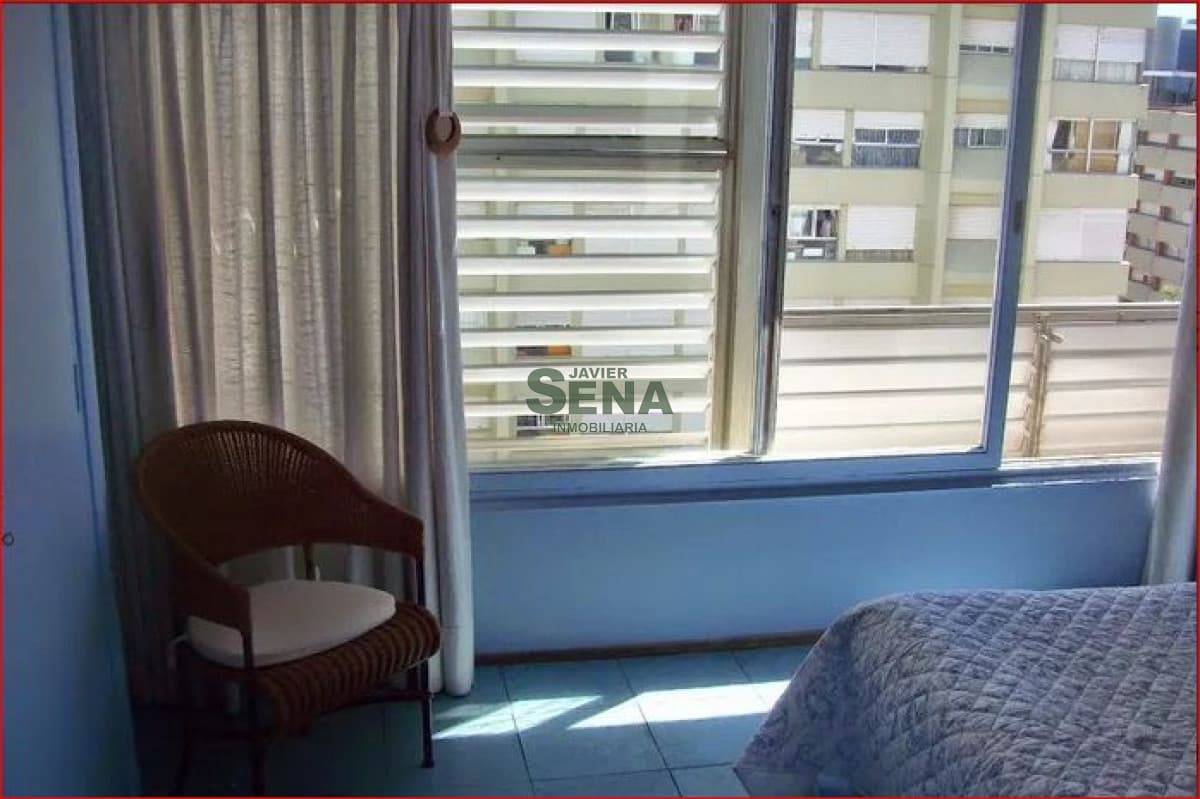 Venta y alquiler de apartamento en la Peninsula, 2 dormitorios, 2 baños, buena vista.