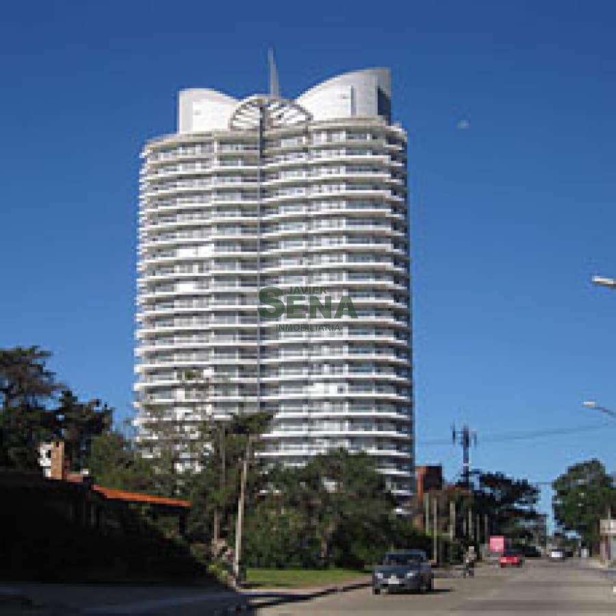 Venta y alquiler Mansa, 2 dormitorios, 2 baños, terraza cvista Venta y alquiler