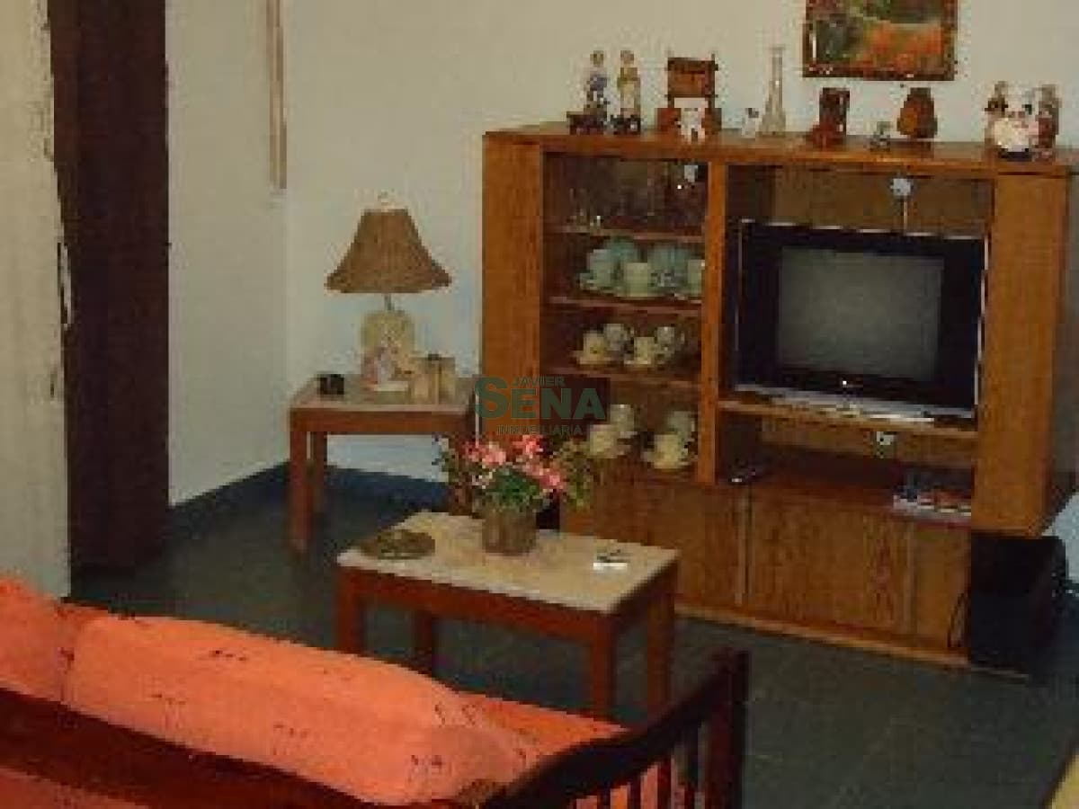 Alquiler en la Brava, lindo apartamento de 1 dormitorio, baño.