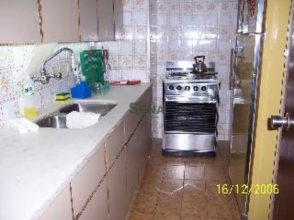Alquiler y venta en la Brava, 1 dormitorio, baño, la mejor vista.