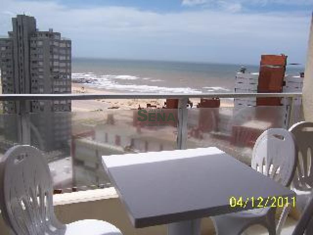 Venta de apartamento en la Brava, muy lindo apartamento.