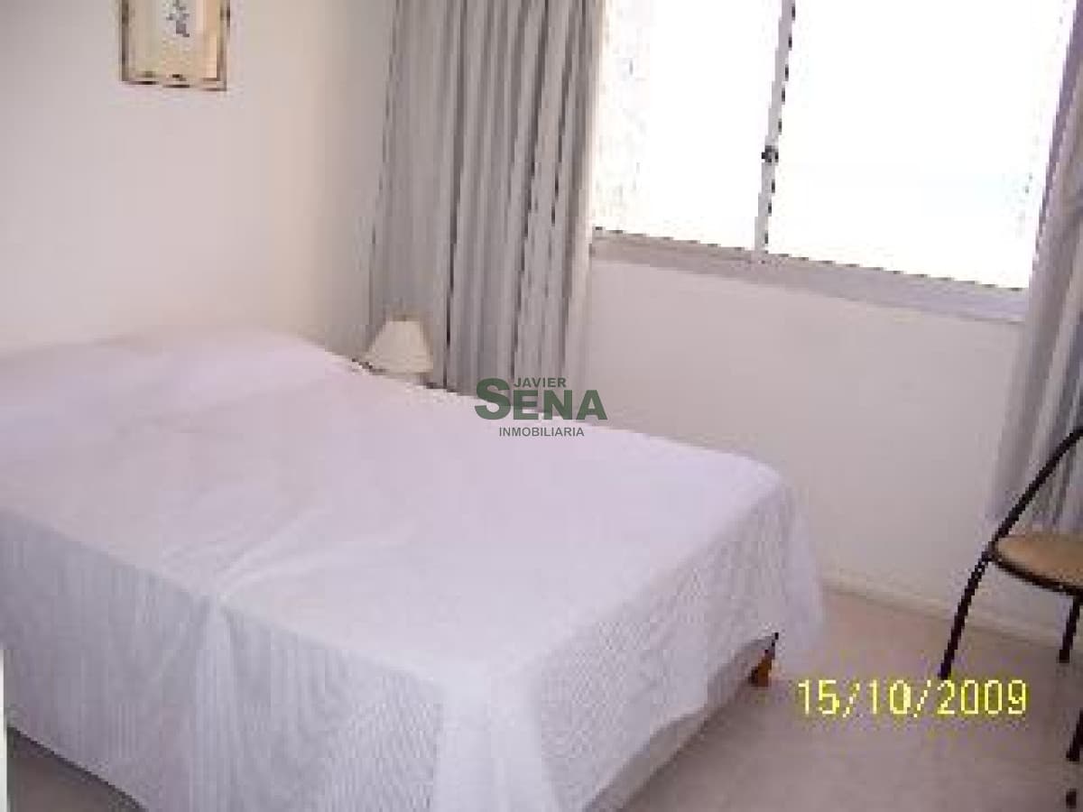 Venta y alquiler apartamento en la Brava, 2 dormitorios, 2 baños, balcon vista y servicios.