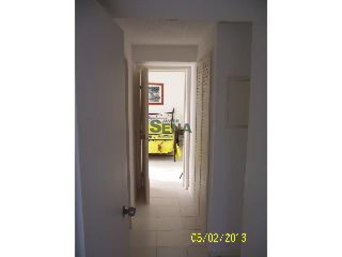 Alquiler de apartamento en la Brava, 3 dormi, 2 baños, balcon con vista