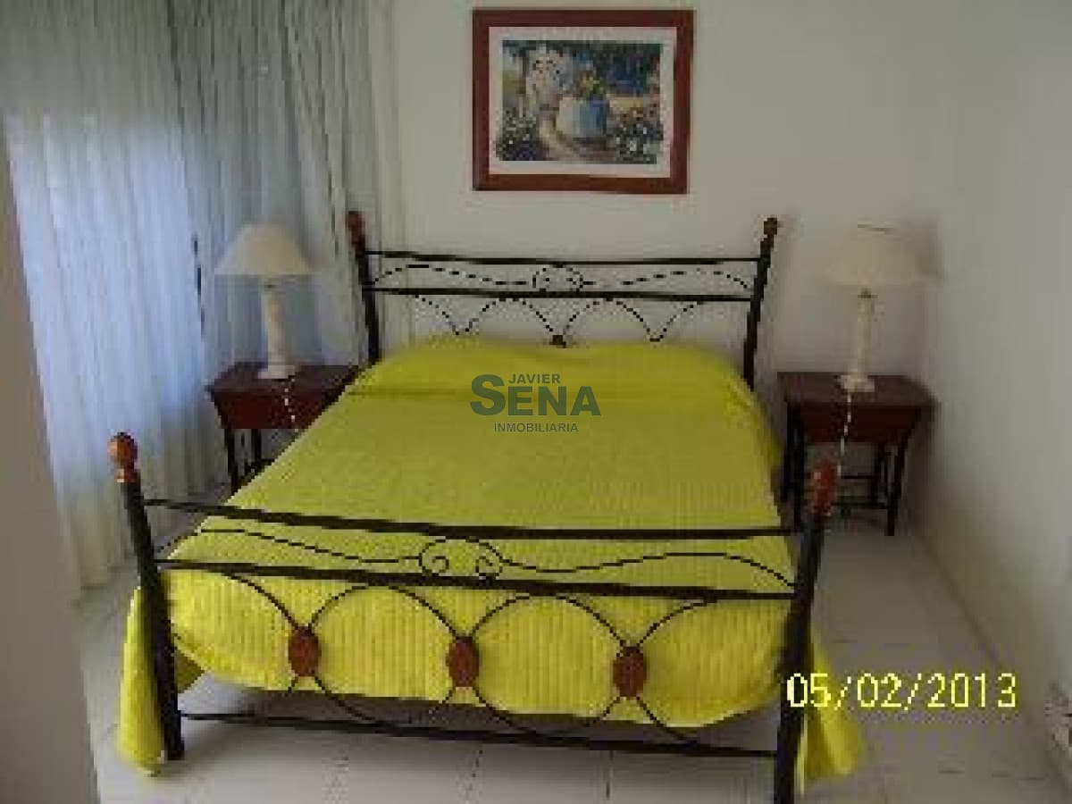 Alquiler de apartamento en la Brava, 3 dormi, 2 baños, balcon con vista