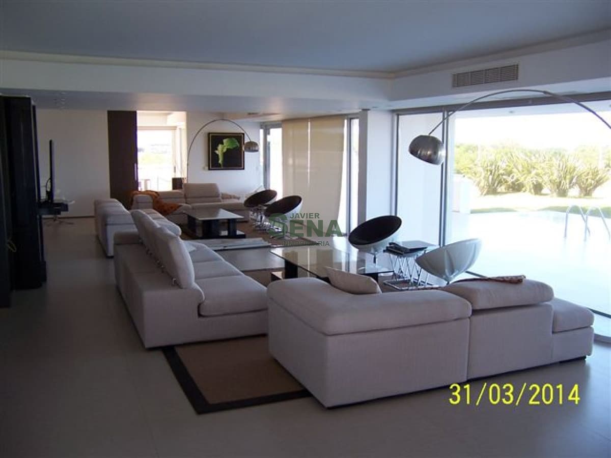 Venta y alquiler de apartamento en la Brava, el Mejor piso y la mejor vista, 6 dormitorios,