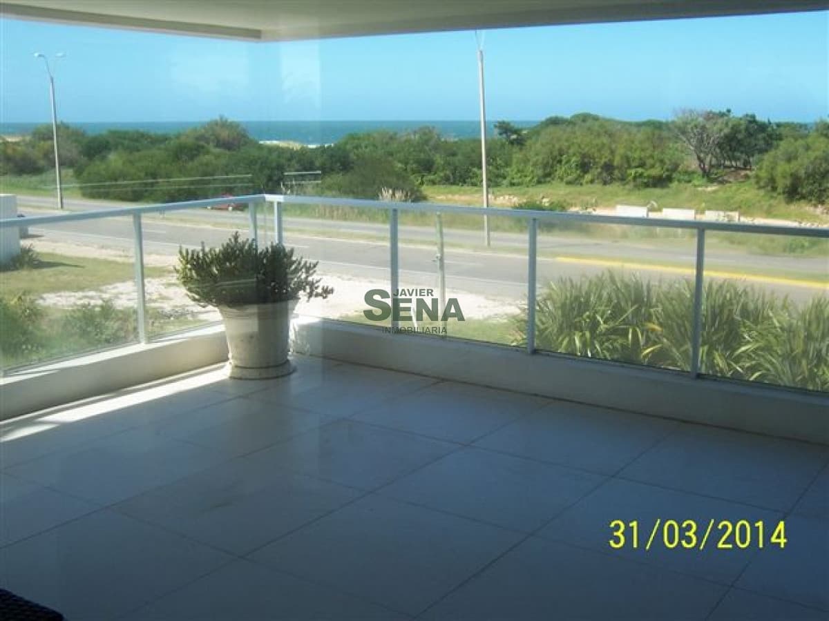 Venta y alquiler de apartamento en la Brava, el Mejor piso y la mejor vista, 6 dormitorios,