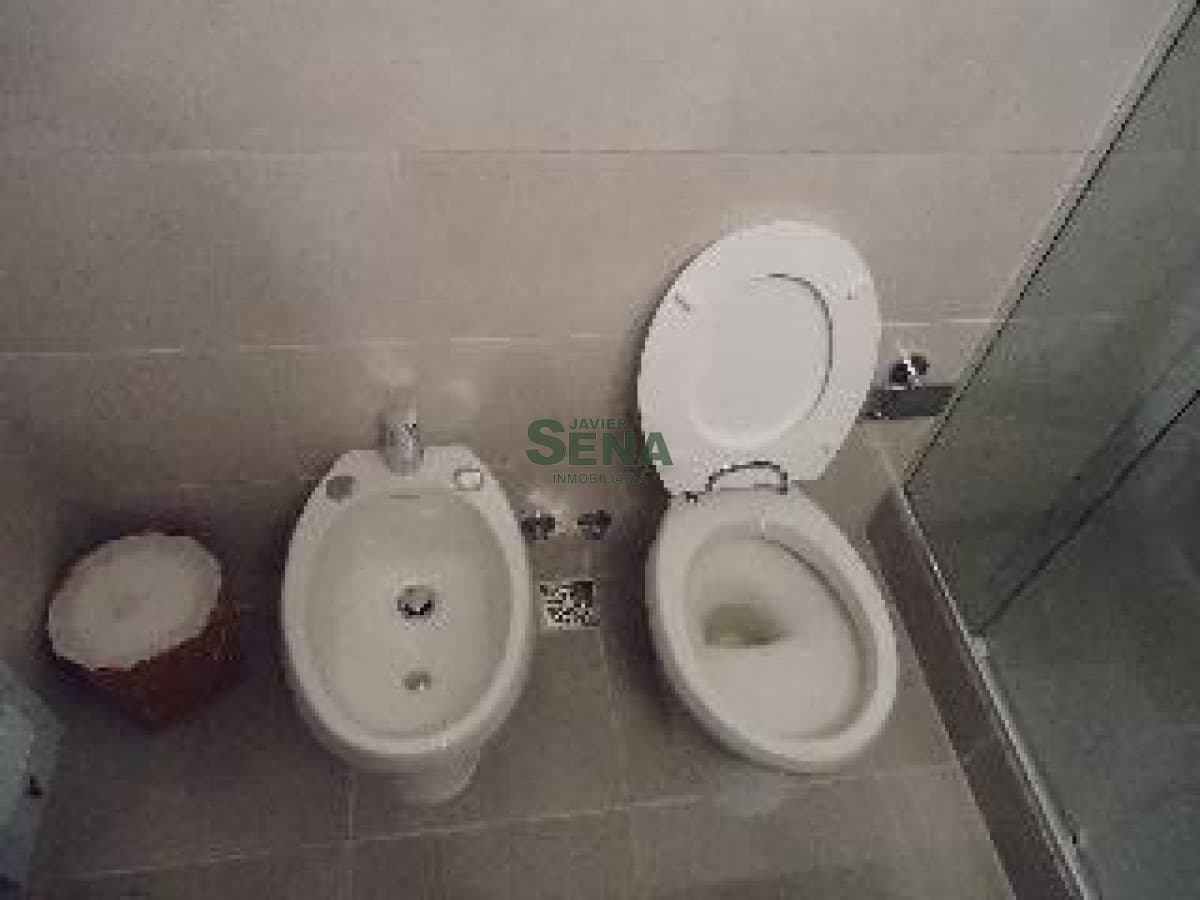 Venta y alquiler en la Brava, 1 dormitorio, baño, linda vista y servicios.