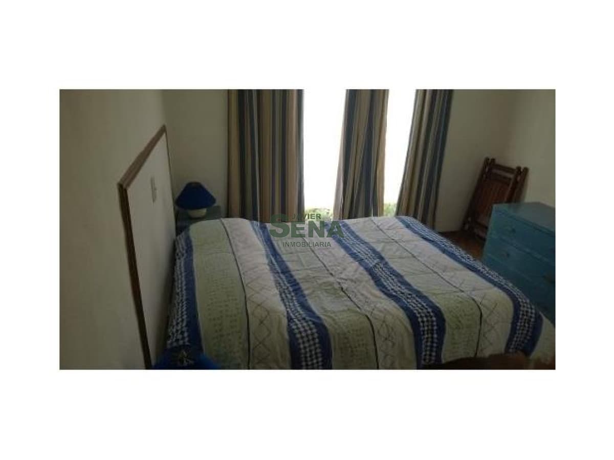 Alquiler de apartamento en la Brava y Mansa, 2 dormitorios, 2 baños.