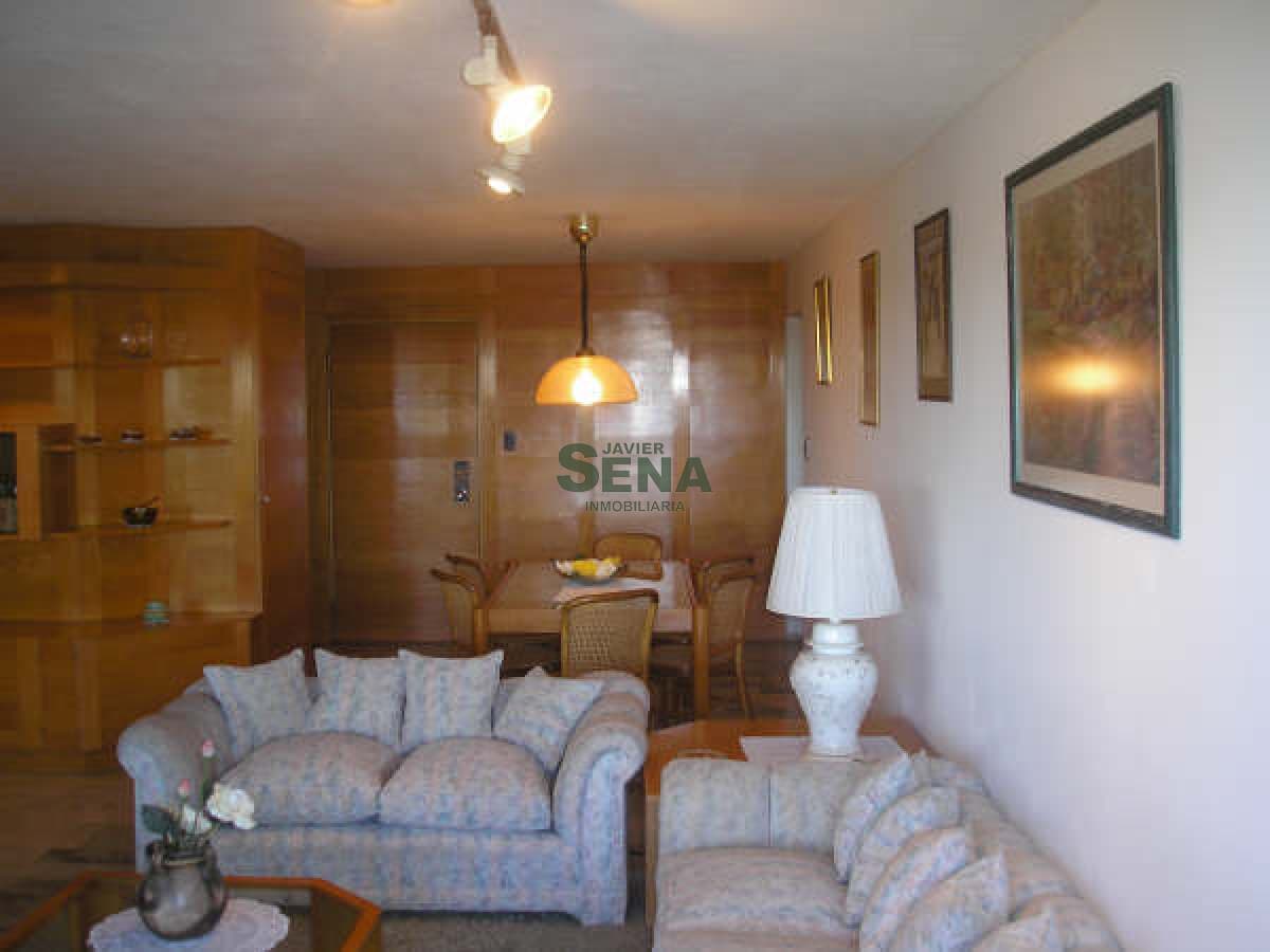 Alquiler de apartamento en la Roosevelt,  importante edificio 4 dormitorios, servicios-