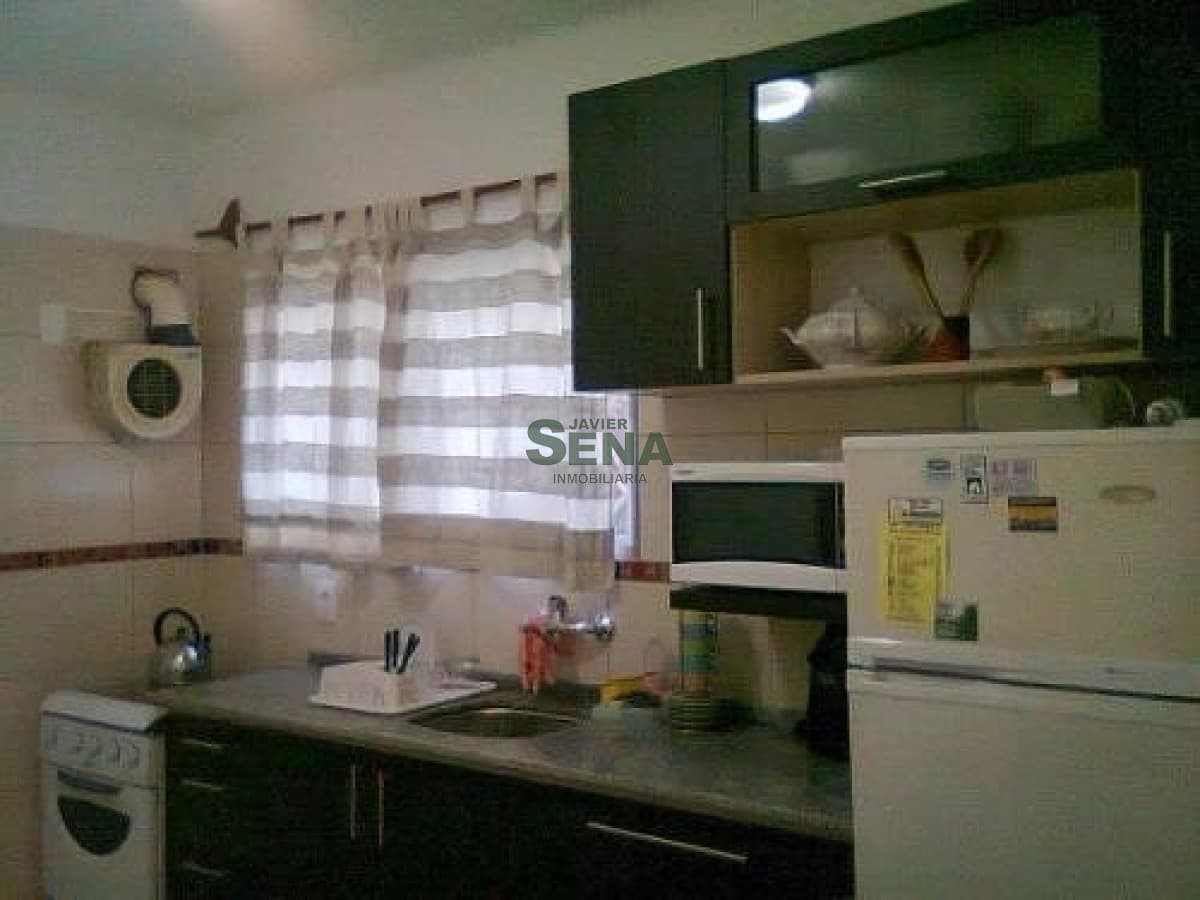 Venta y alquiler en la Peninsula, 2 Domi,  cerca del puerto.