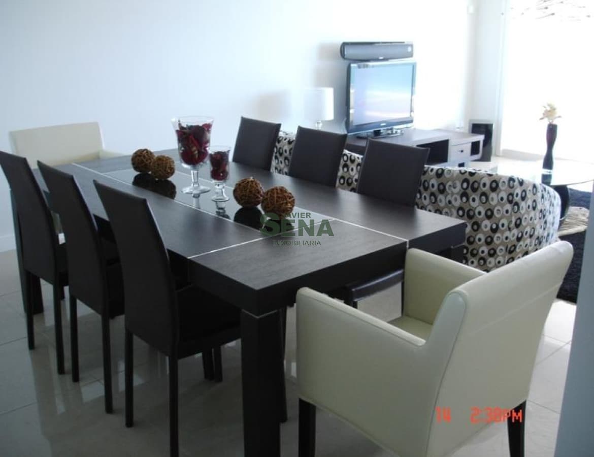 Mansa, 3 dormitorios, 5 baños, el mejor piso y vista