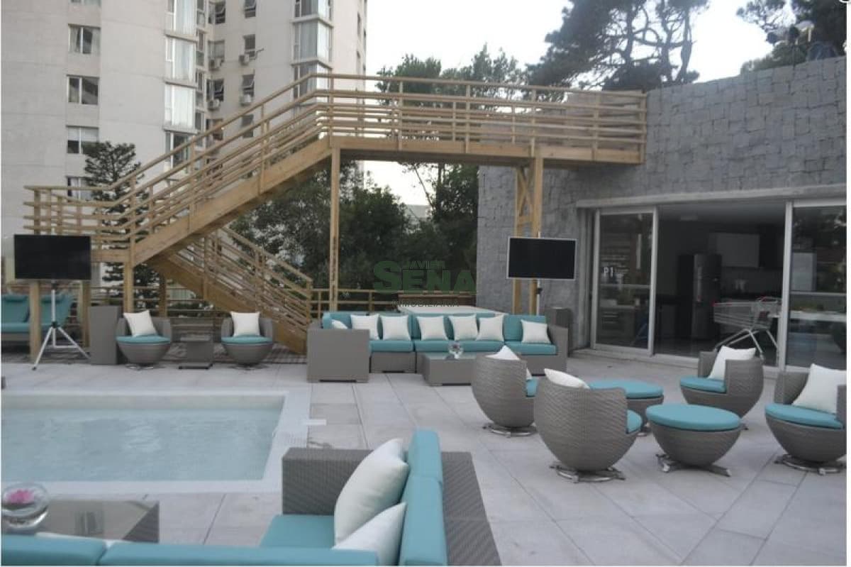 Venta de apartamento en la Brava, 2 dormitorios, 2 baños, gran vista brava