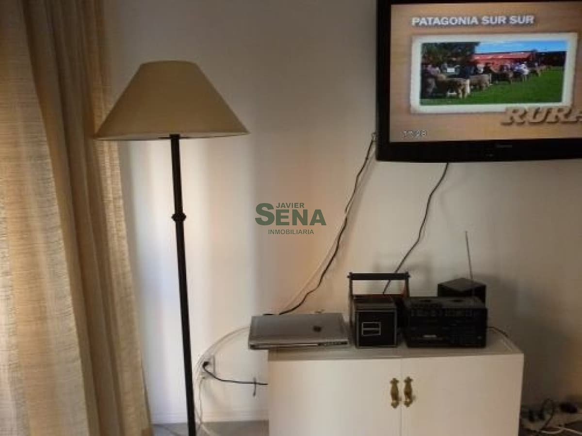 Alquiler de apartamento en la Brava, 2 Dormitorios a metros del Mar.