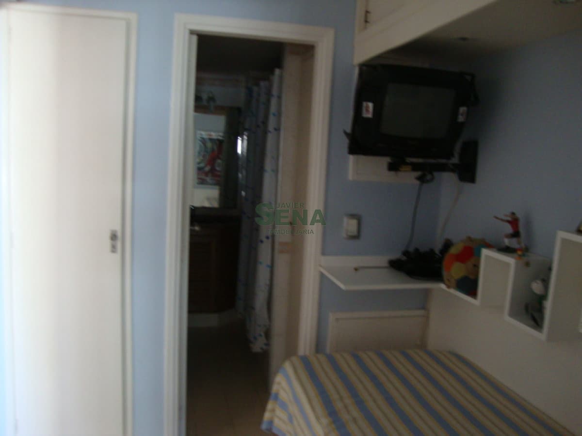 Brava, 1 dormi y medio, servicios y balcon