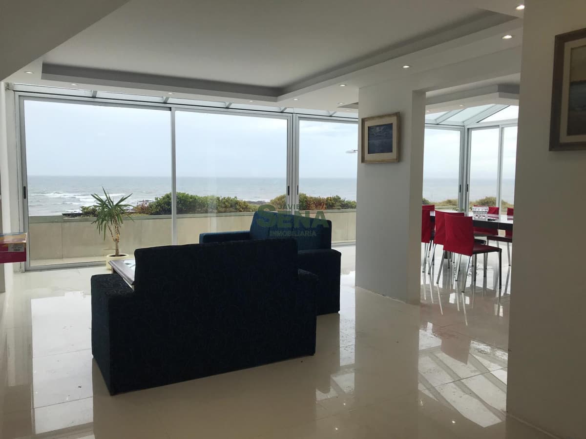 Venta de aparto en la peninsula, 4 dormitorios, 4 baños, escpectacular vista.-