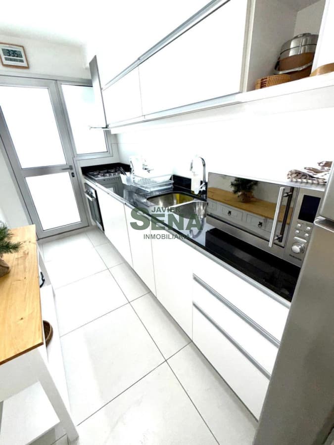 Alquiler de apartamento en Roosevelt, 3 dormitorios y 3 baños, piscina.
