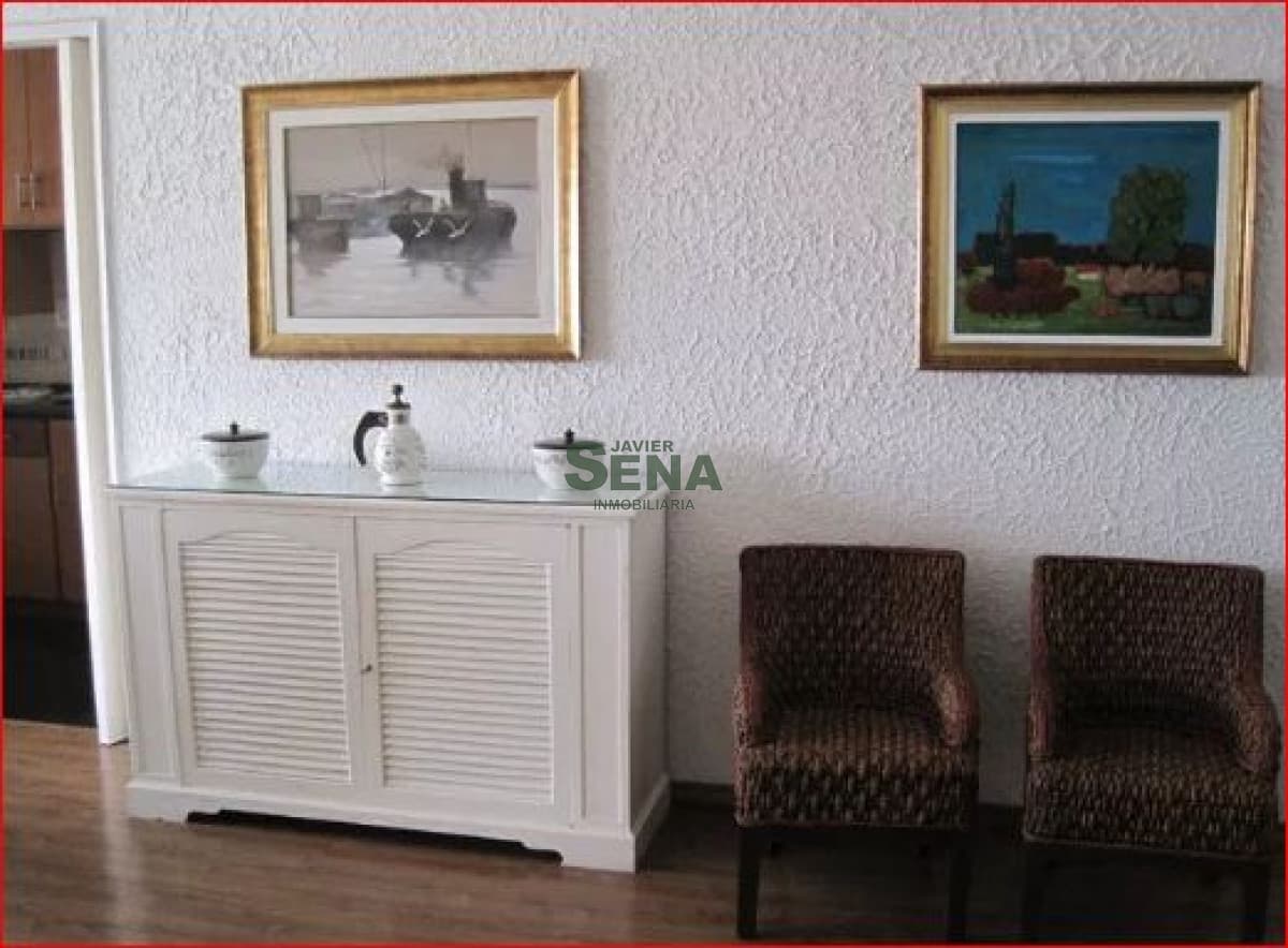 Alquiler de apartamento en la Peninsula, 2 dormitorios, 2 baños, buen dificio.