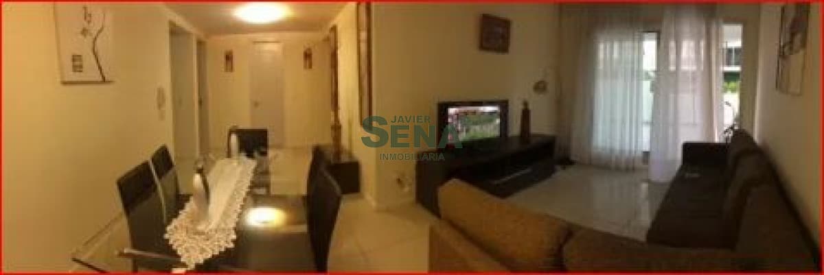 Alquiler de apartamento en la Peninsula, 3 dormitorios, 2 baños, buena vista.