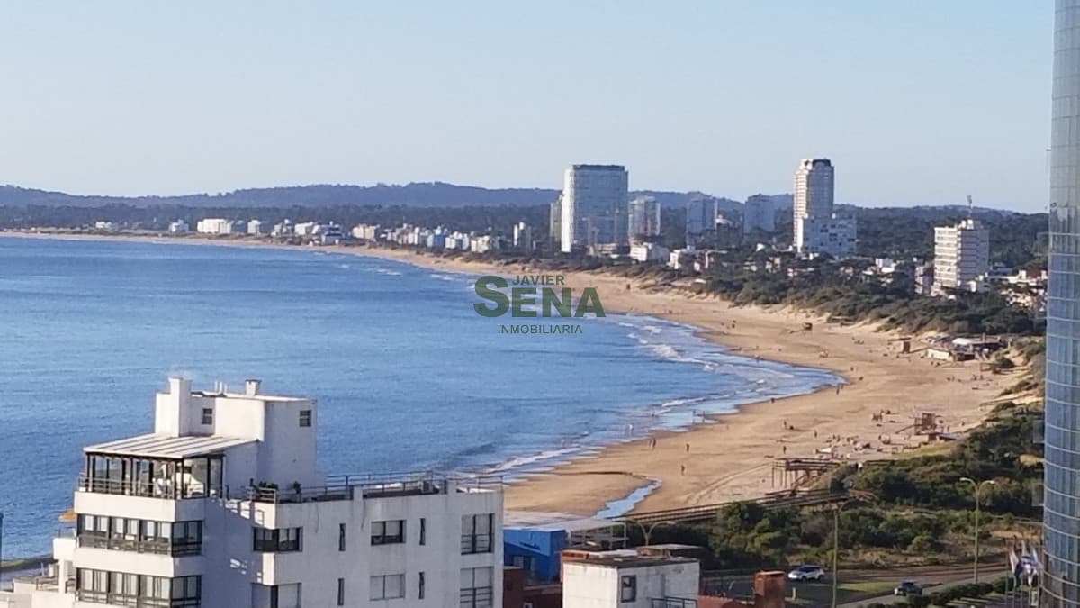 Venta de apartamento en la Mansa, 2 dormitorios, 2 baños, gran vista.