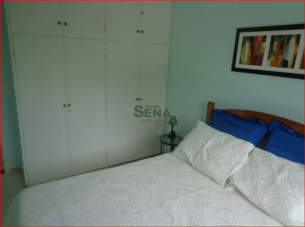 Alquiler y venta de apartamento en la brava, 1 dormitorio, baño, cerca del mar.