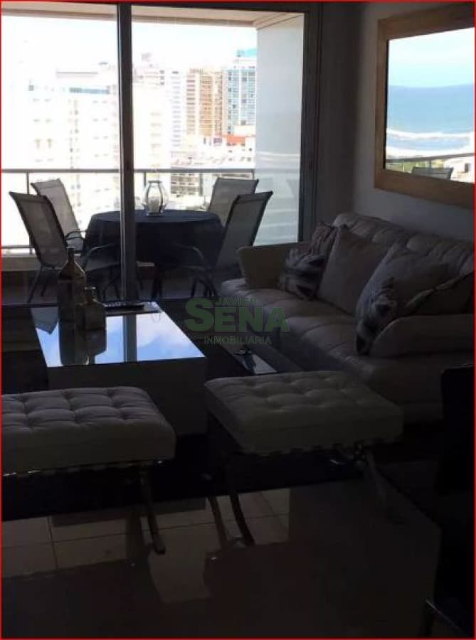 Alquiler de apartamento en la brava de 2 dormitorios, 2 baños, piscina, linda vista.