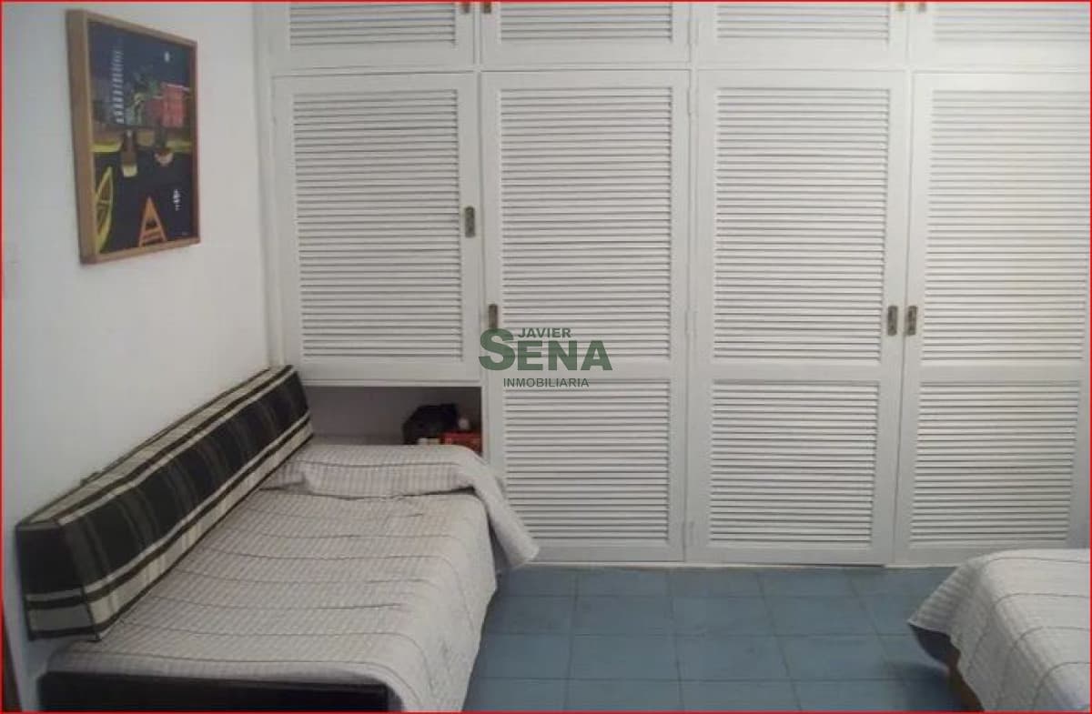 Venta y alquiler de apartamento en la Peninsula, 2 dormitorios, 2 baños, buena vista.