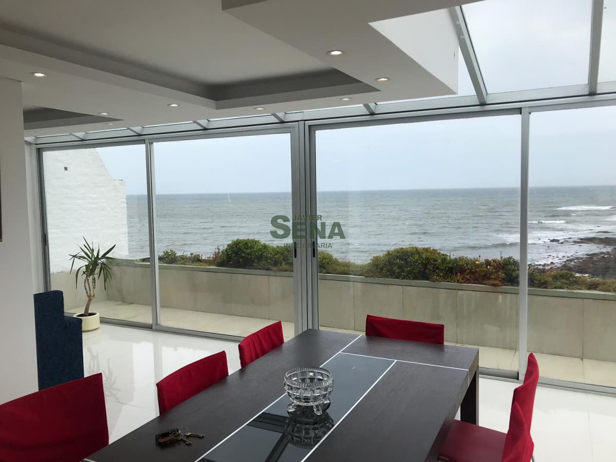 Venta de aparto en la peninsula, 4 dormitorios, 4 baños, escpectacular vista.-