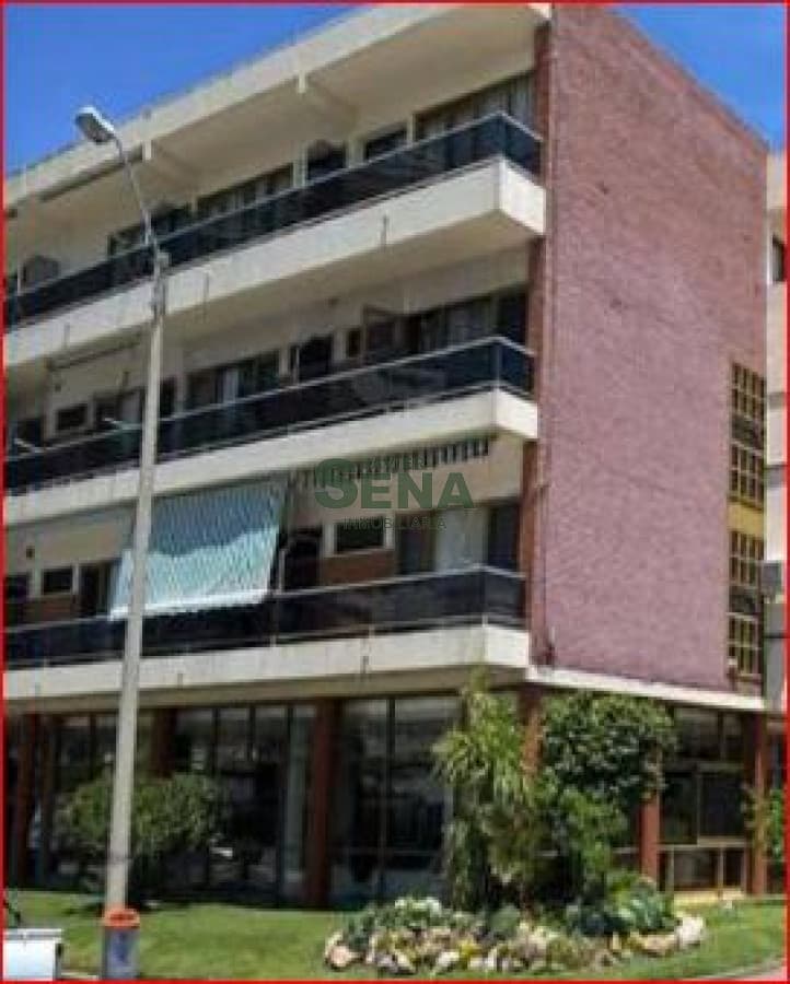 Alquiler de Apartamento en la mansa, mono ambiente, baño, cerca de todo.