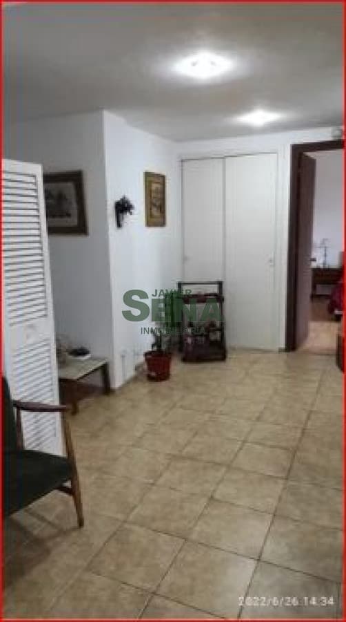 Alquiler de apartamento en la Peninsula, 1 dormitorio, baño, buena ubicacion.