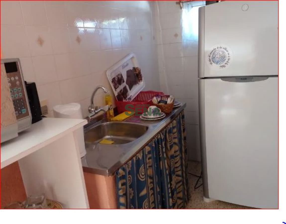Alquiler de casa en la mansa, un monoambiente , baño, cerca del mar.