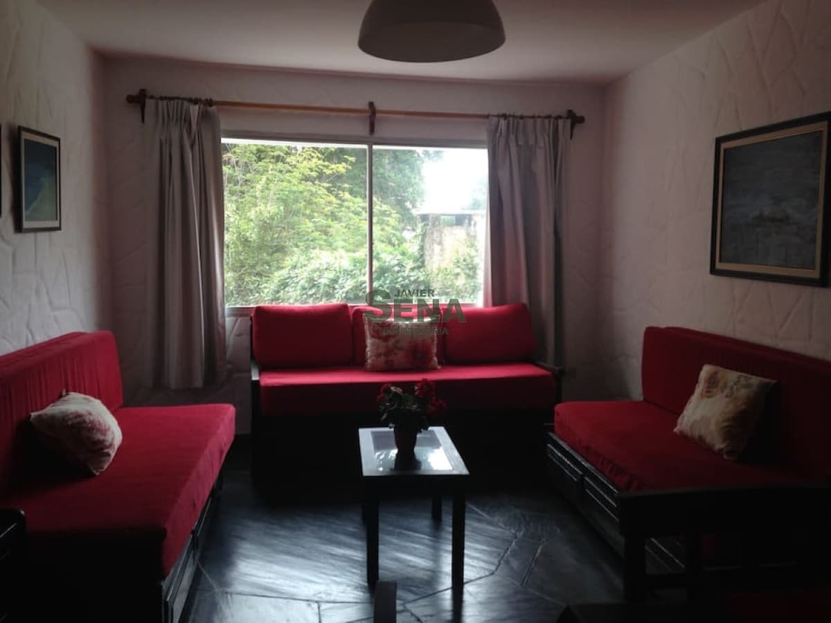 Venta de apartamento en la Mansa, 2 dormitorios, contrafrente al mar.