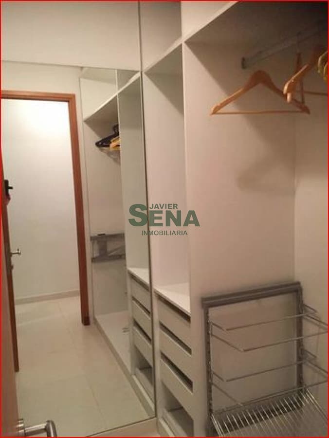 Venta de apartamento en la Mansa, 2 dormitorios, 3 baños, piscina, parrilla, y buena vista.