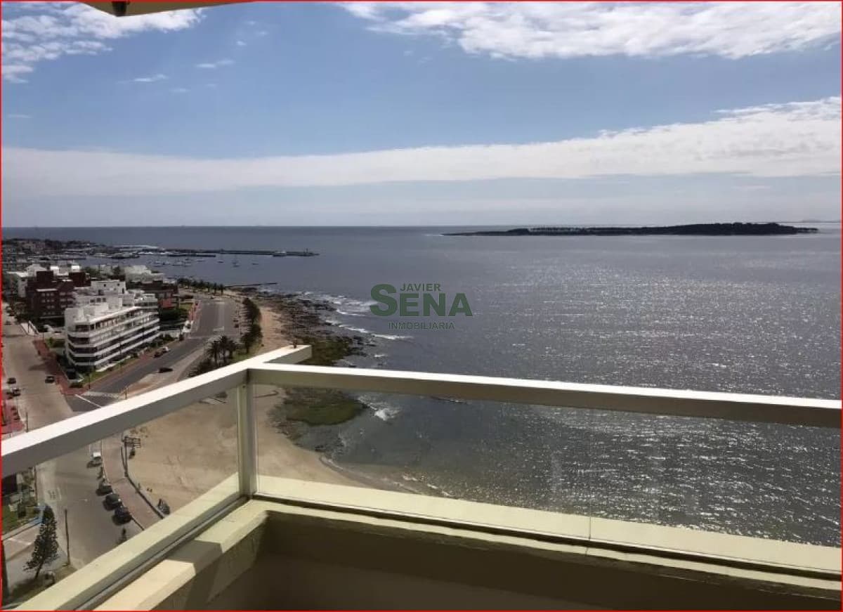 Apartamento ID.167558 - Alquiler de apartamento en la brava, 3 dormitorios, 2 baños, balcon, gran vista al mar.