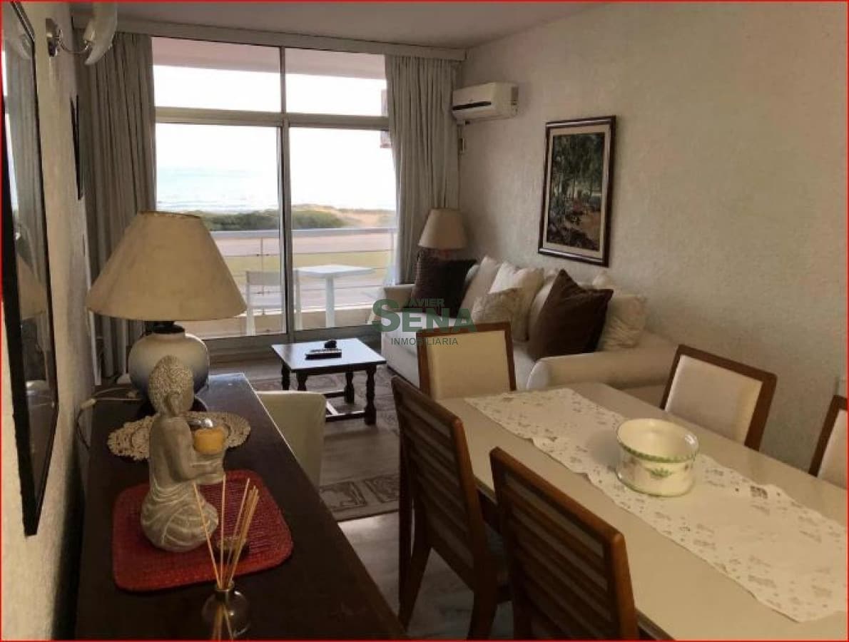 Venta de apartamento en la brava,  dormitorio, baño, balcon, muy buena vista.