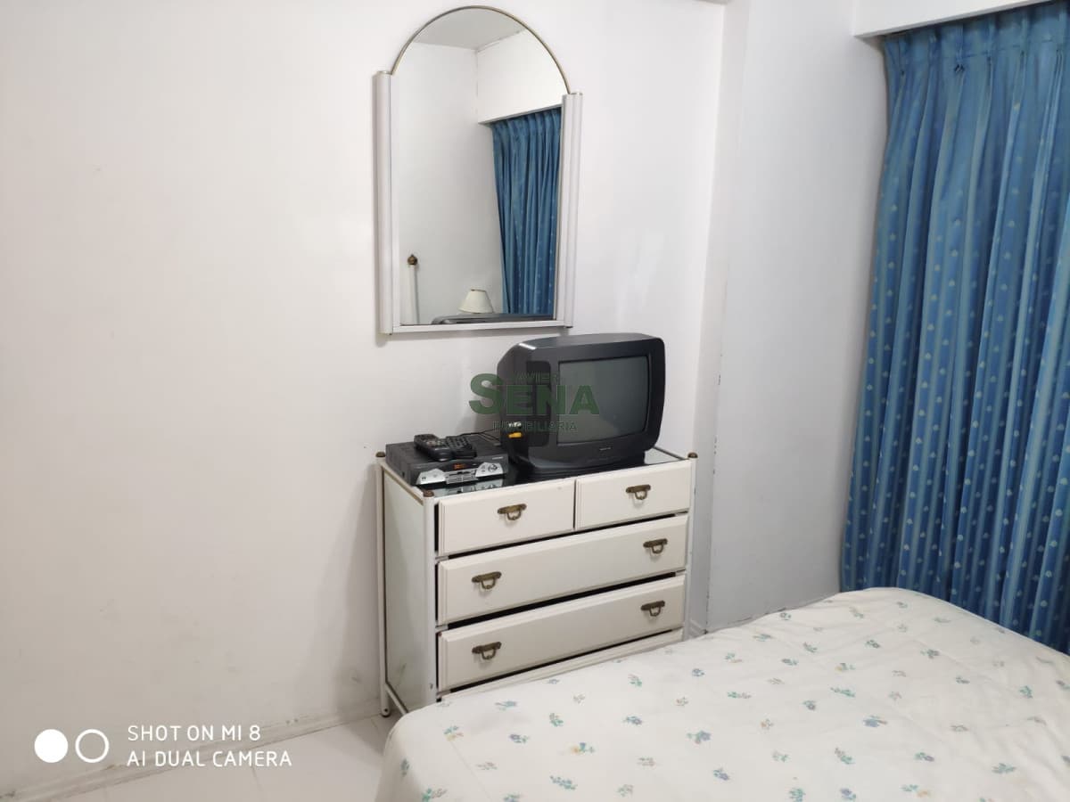 venta de apartamento en la brava, 1 dormitorio y medio, baño, piscina, balcon.