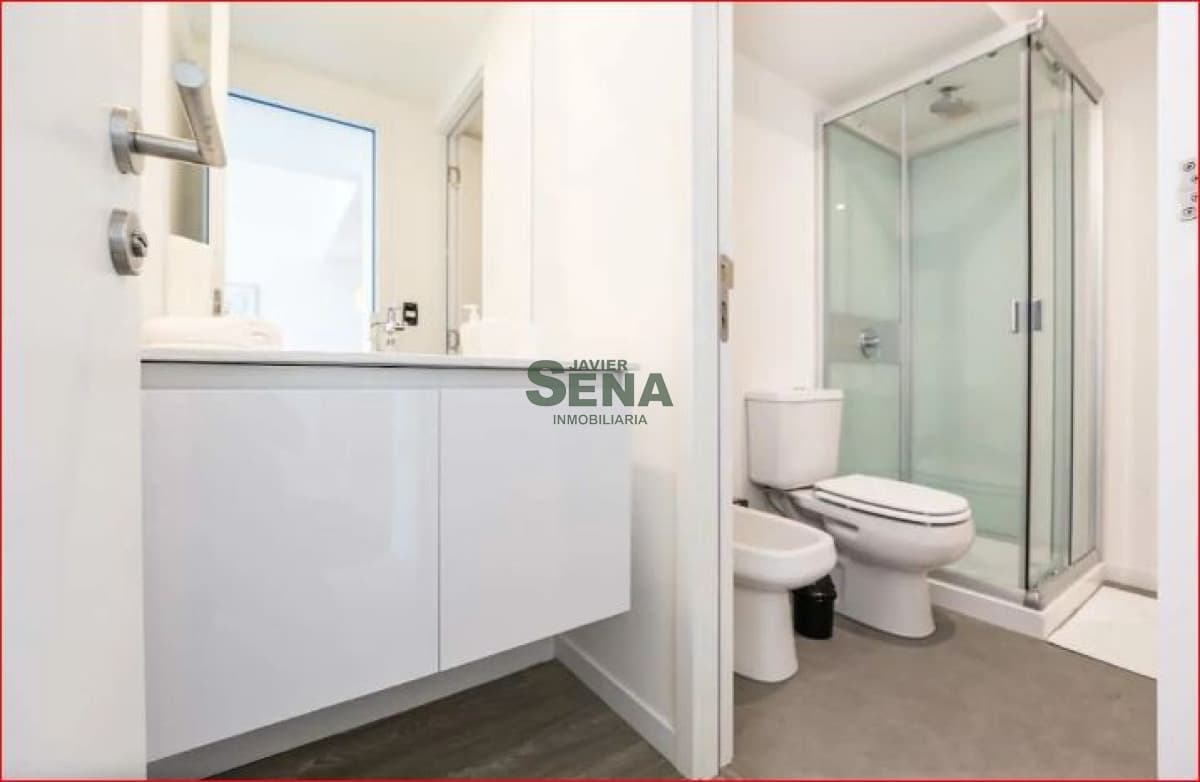 Alquiler de apartamento en la Roosevelt, 1 dormitorio, baño, piscina, servicios, gran vista al mar.
