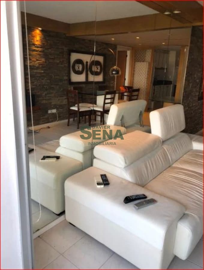 Venta y alquiler de apartamento en la Brava, 2  Dormitorios y medios, baños, gran vista