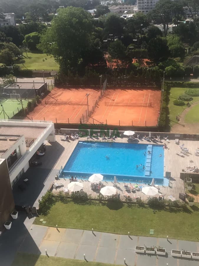 Alquiler de apartamento en la Roosevelt, 2 dormitorios, baño, cerca del mar y todos los servicios.