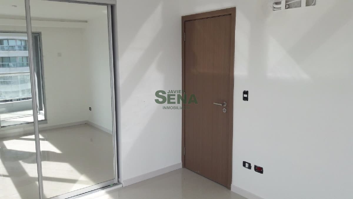 Venta y alquiler de apartamento en la Brava, 1 dormitorios, 1 baños, gran vista con servicios