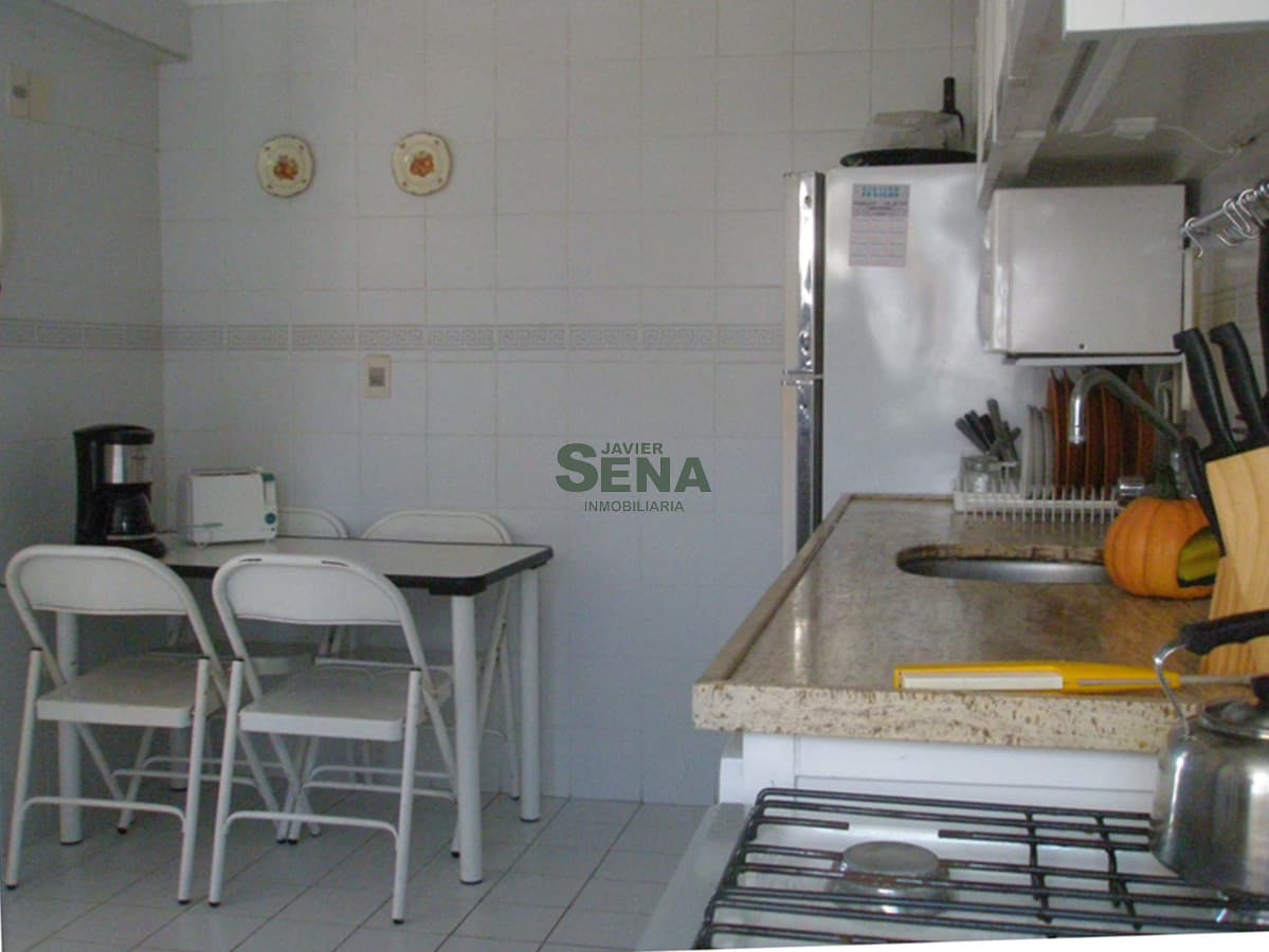 Venta y alquiler de apartamento en la peninsula, 2 dormitorios, 2 baños, con vista.