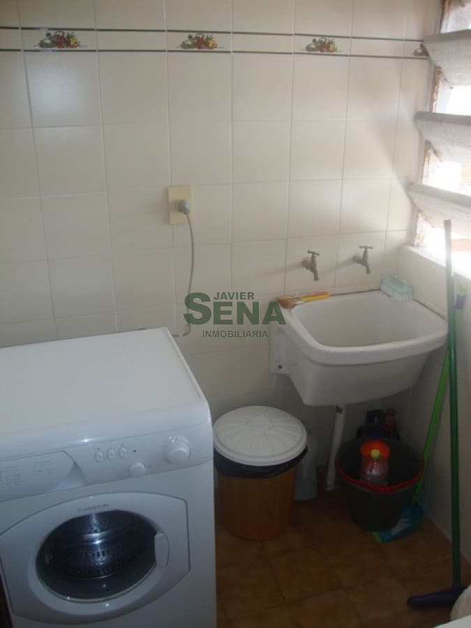 Venta de apartamento en Maldonado, 3 dormitorios, baño, ideal para vivir todo el año, se permuta.