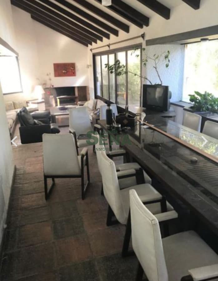 Alquiler de casa de 5 dorm en Barrio Cordoba