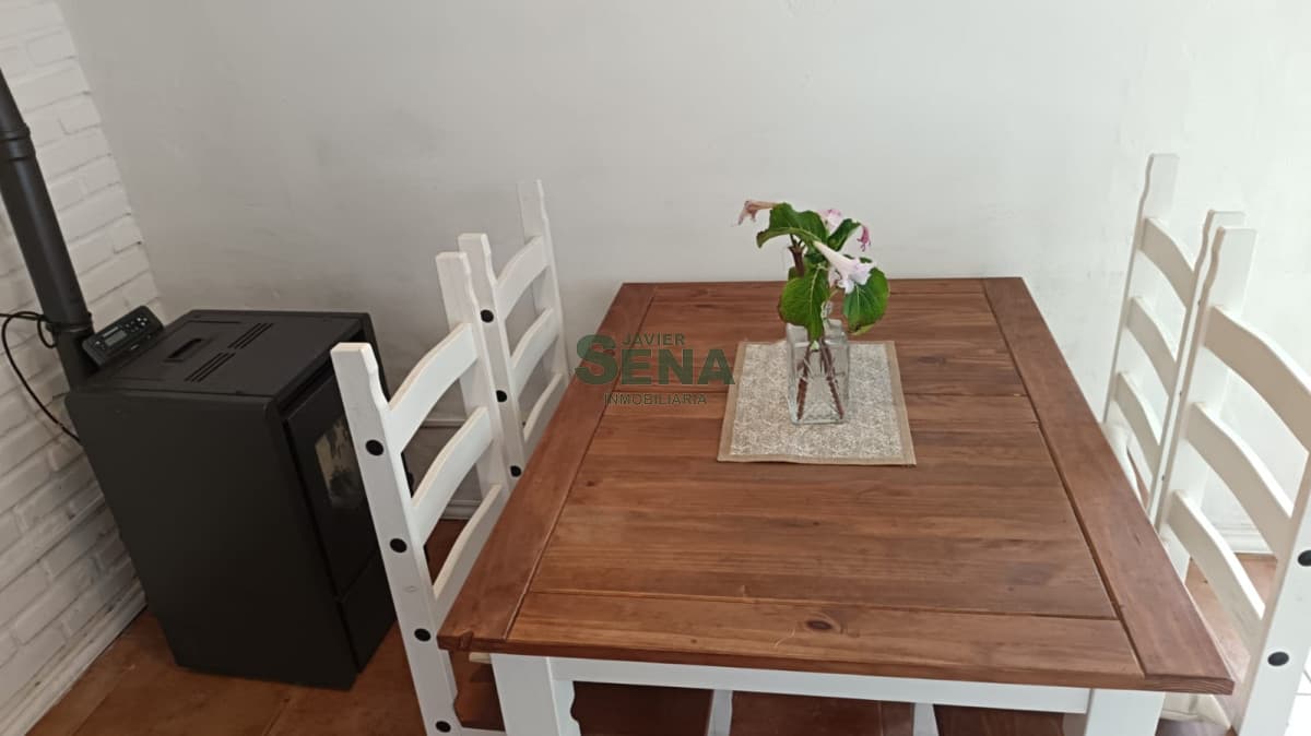 Alquiler de casa de un dormitorio, baño, cerca de la  playa en La Barra