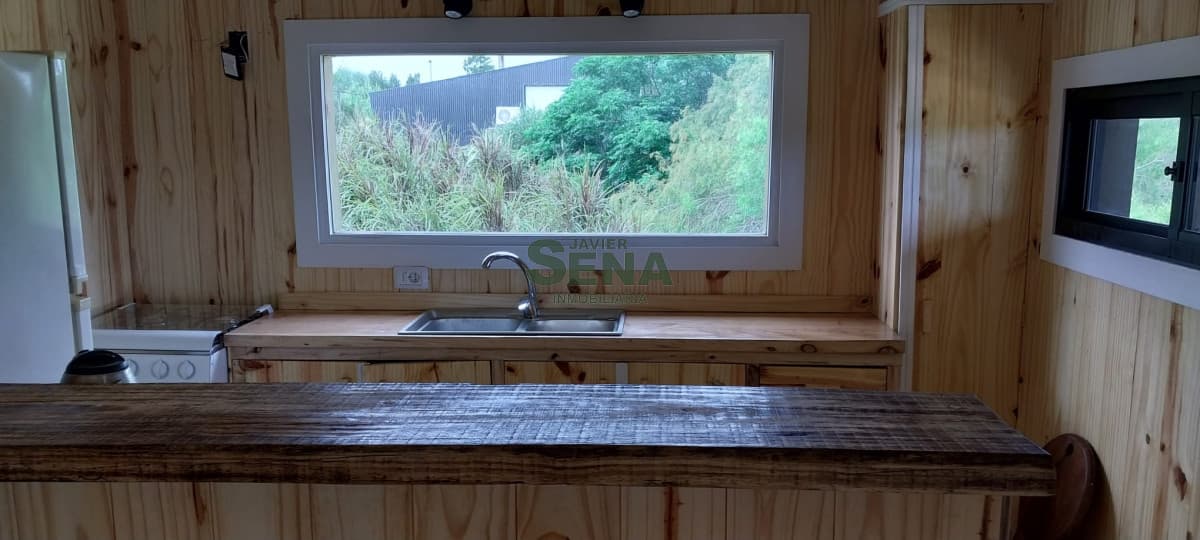 Alquiler de casa en el Tesoro, 2 dormitorios, baño, para veranear.