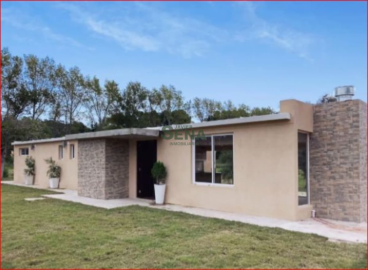 Venta en Punta Ballena, 3 dormitorios, 3 baños, linda zona.