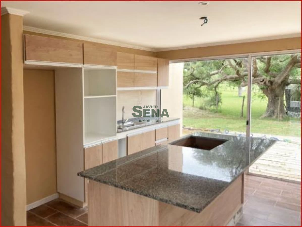 Venta en Punta Ballena, 3 dormitorios, 3 baños, linda zona.