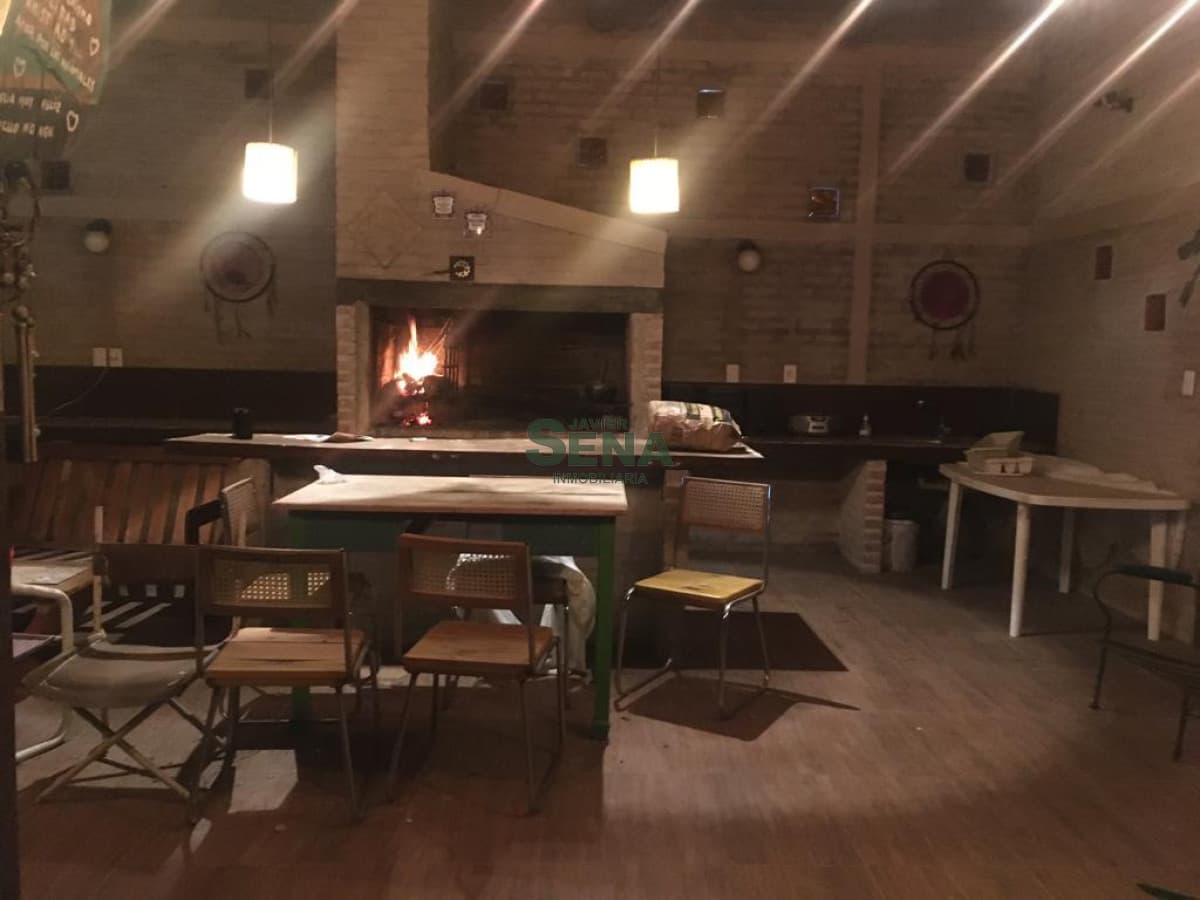 Venta de casa en Balneario Solis, 2 dormitorios, 3 baños, lindo lugar.