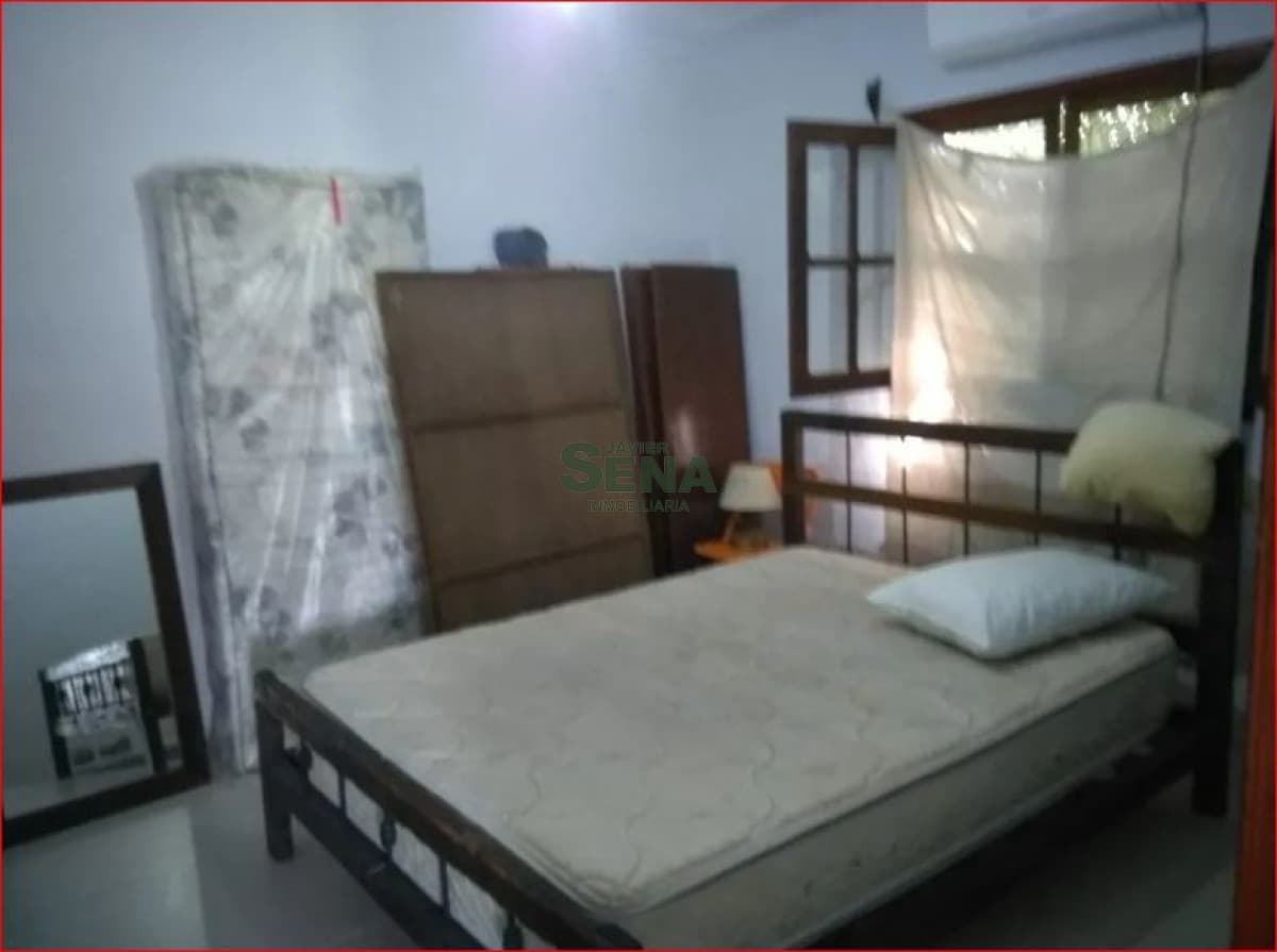 Venta de casa en el Chorro, 2 dormitorios, baño, terreno bien alto.
