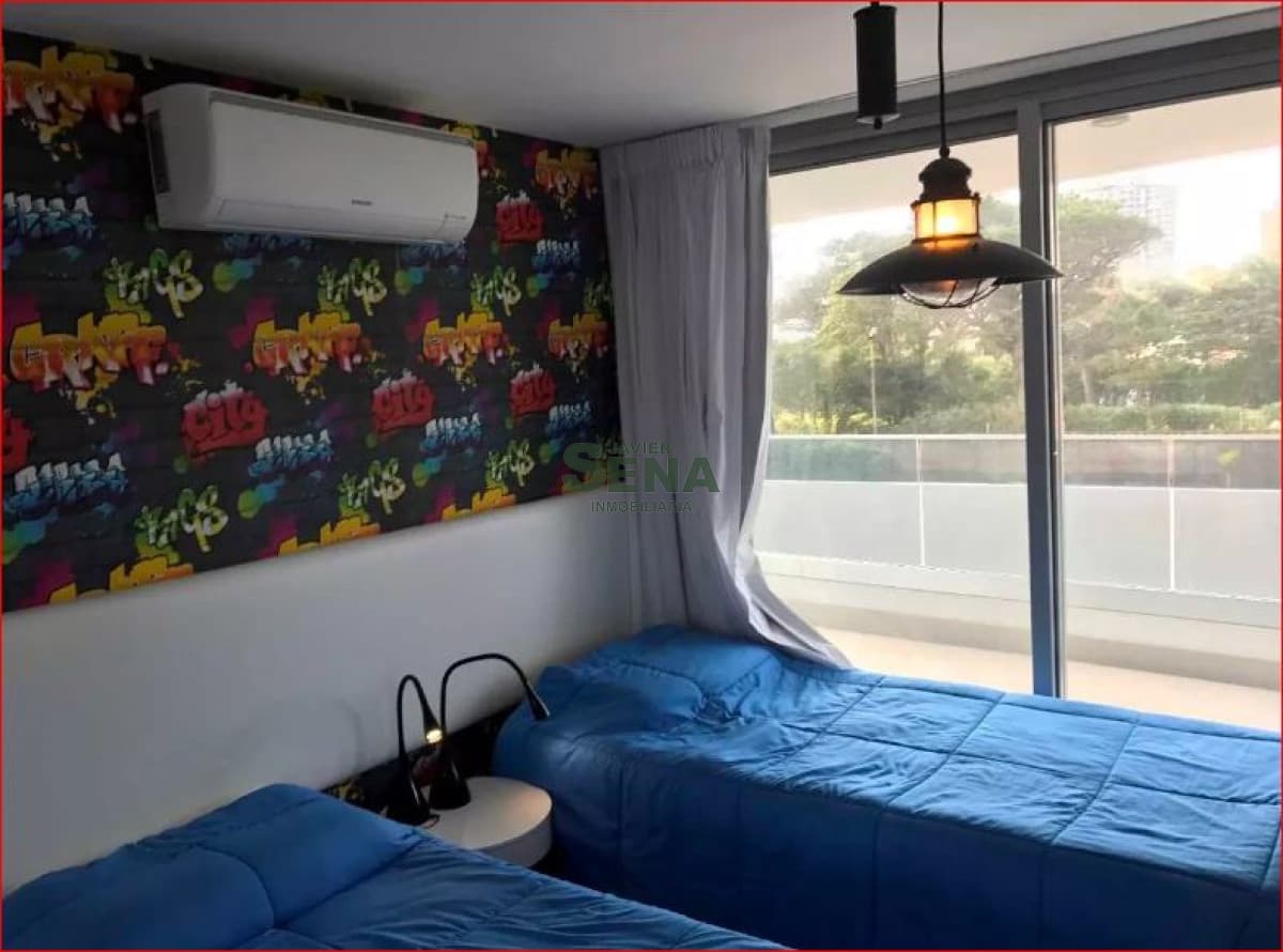 Alquiler de apartamento en la Mansa, 2 dormitorios, 2 baños, lindo lugar.
